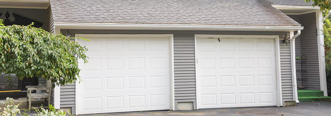 Licensed And Insured Garage Door Installation in Kendale Lakes, Florida