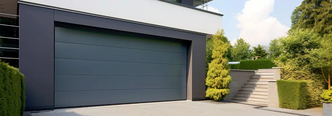 Modern Steel Garage Doors in Kendale Lakes, Florida